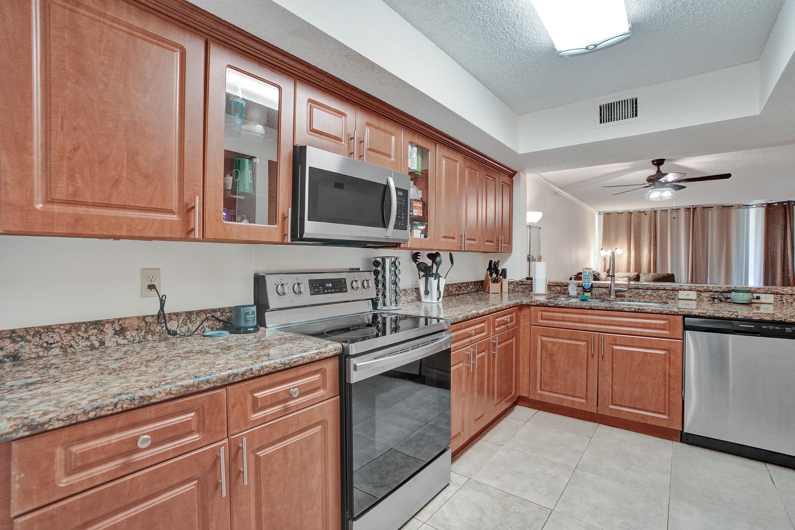8266 NW 24th Street, Coral Springs, FL 33065 — photo 32 of 40