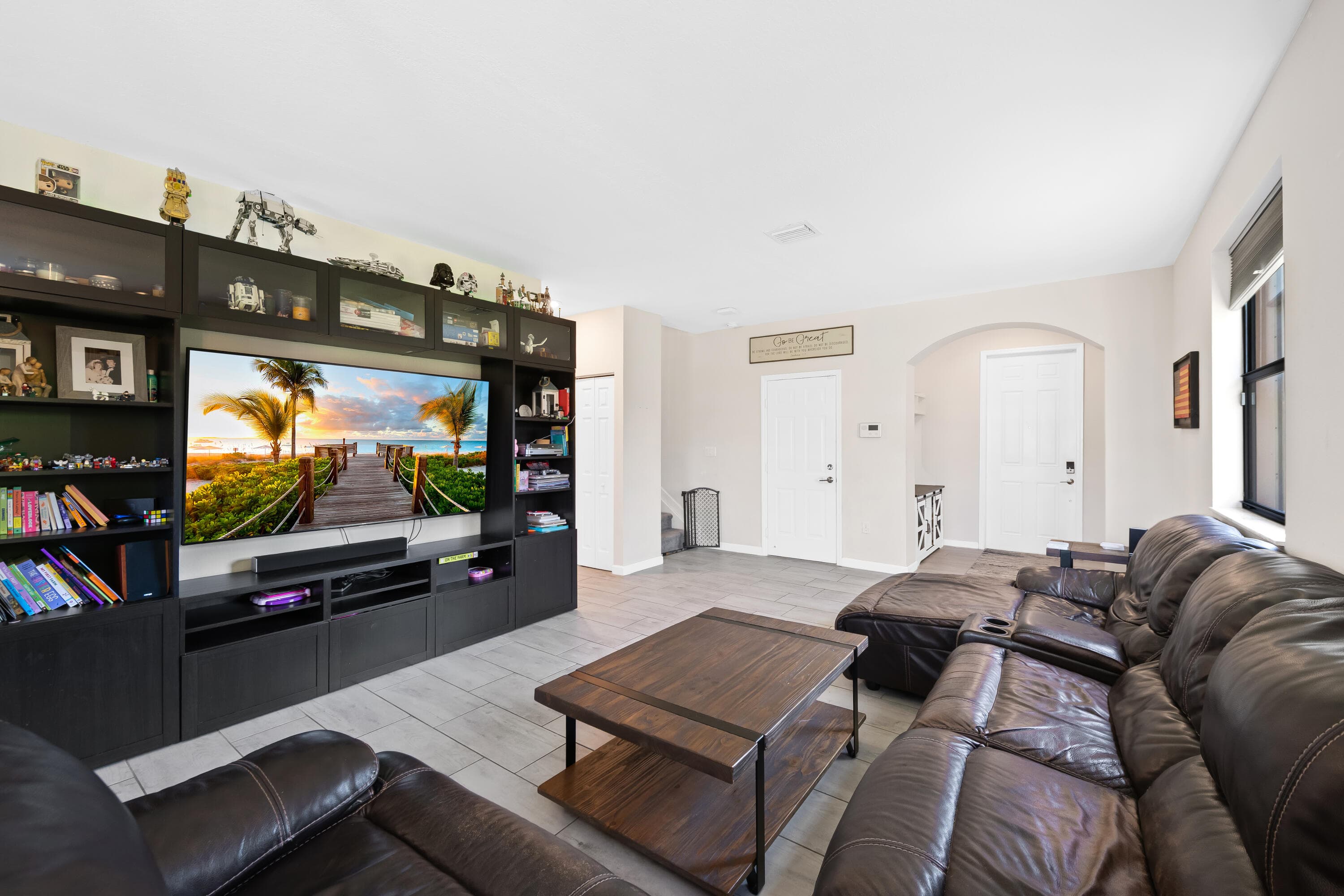 126 NE 27th Terrace, Homestead, FL 33033 — photo 8 of 38