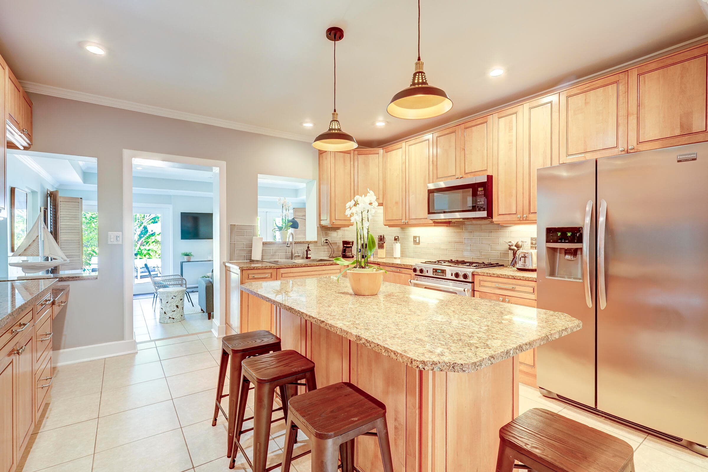 411 26th Street, West Palm Beach, FL 33407 — photo 16 of 65