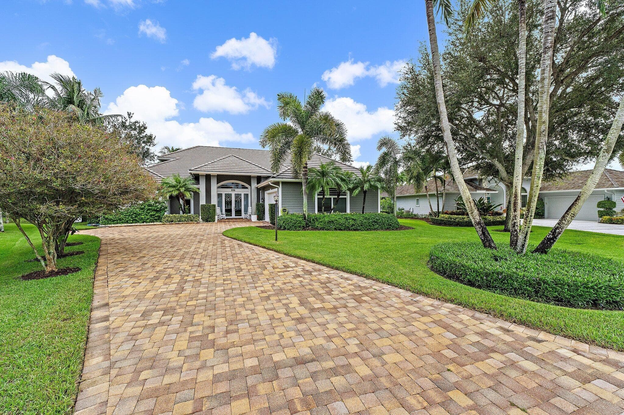 18647 SE Lakeside Drive, Jupiter, FL 33469 — photo 2 of 63