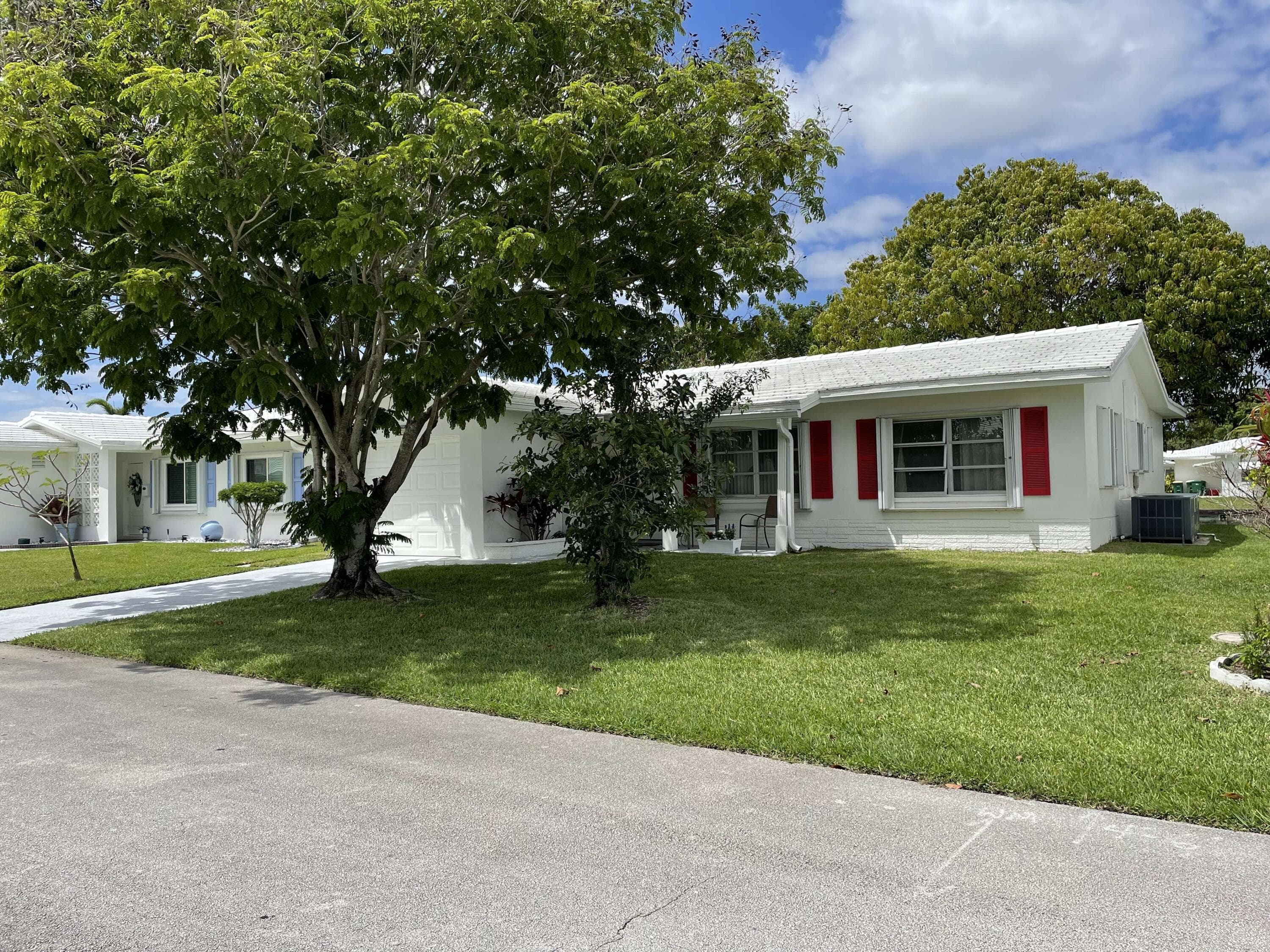 6703 NW 73rd Street, Tamarac, FL 33321 — photo 1 of 29