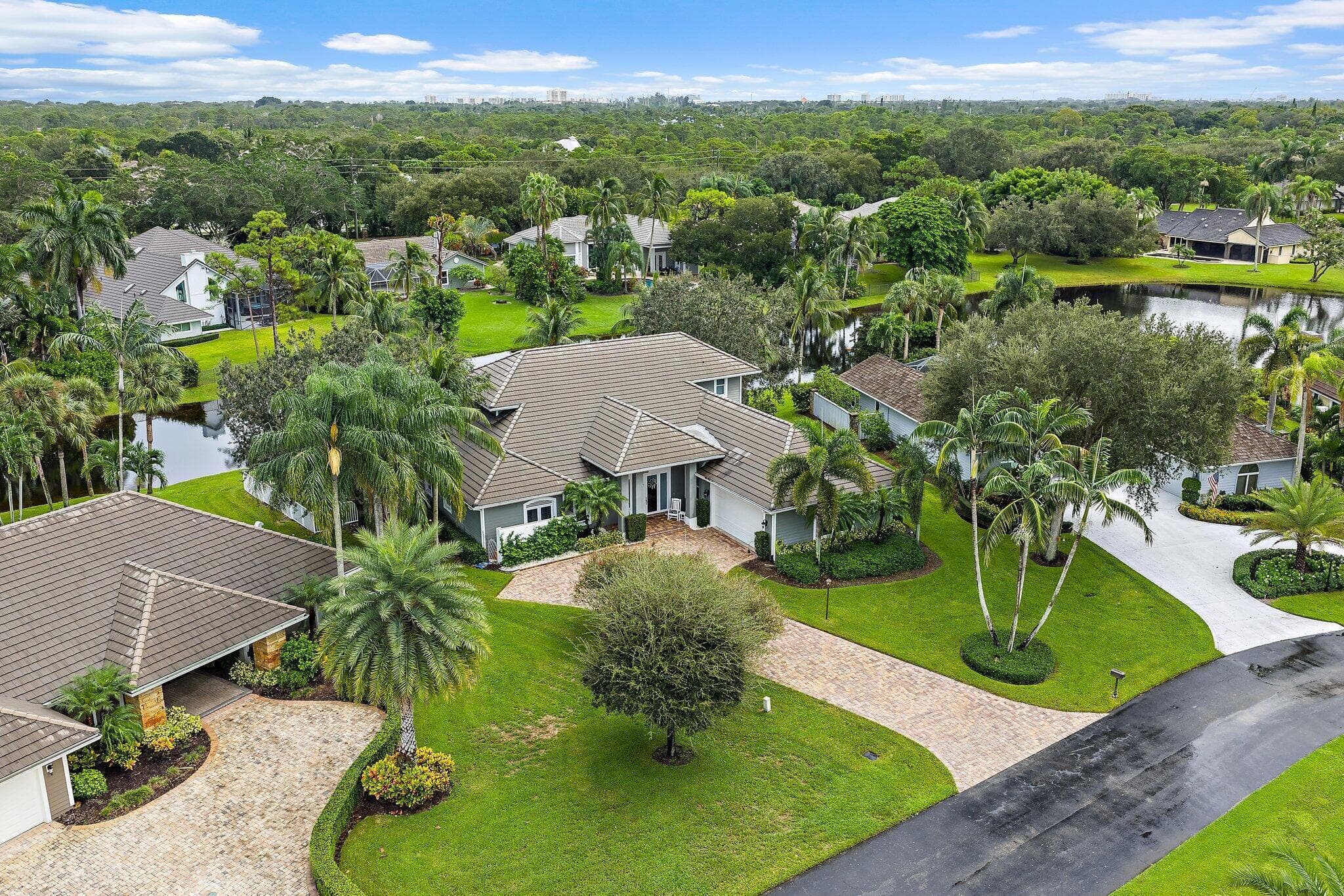 18647 SE Lakeside Drive, Jupiter, FL 33469 — photo 60 of 63