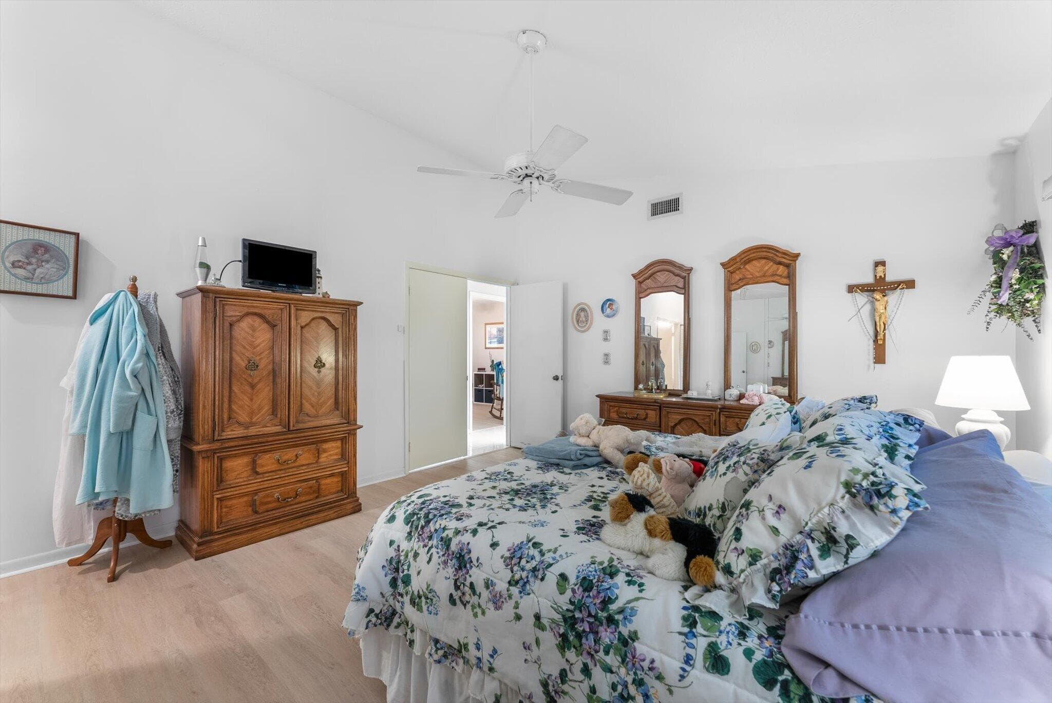 20301 NW 7th Street, Pembroke Pines, FL 33029 — photo 17 of 42