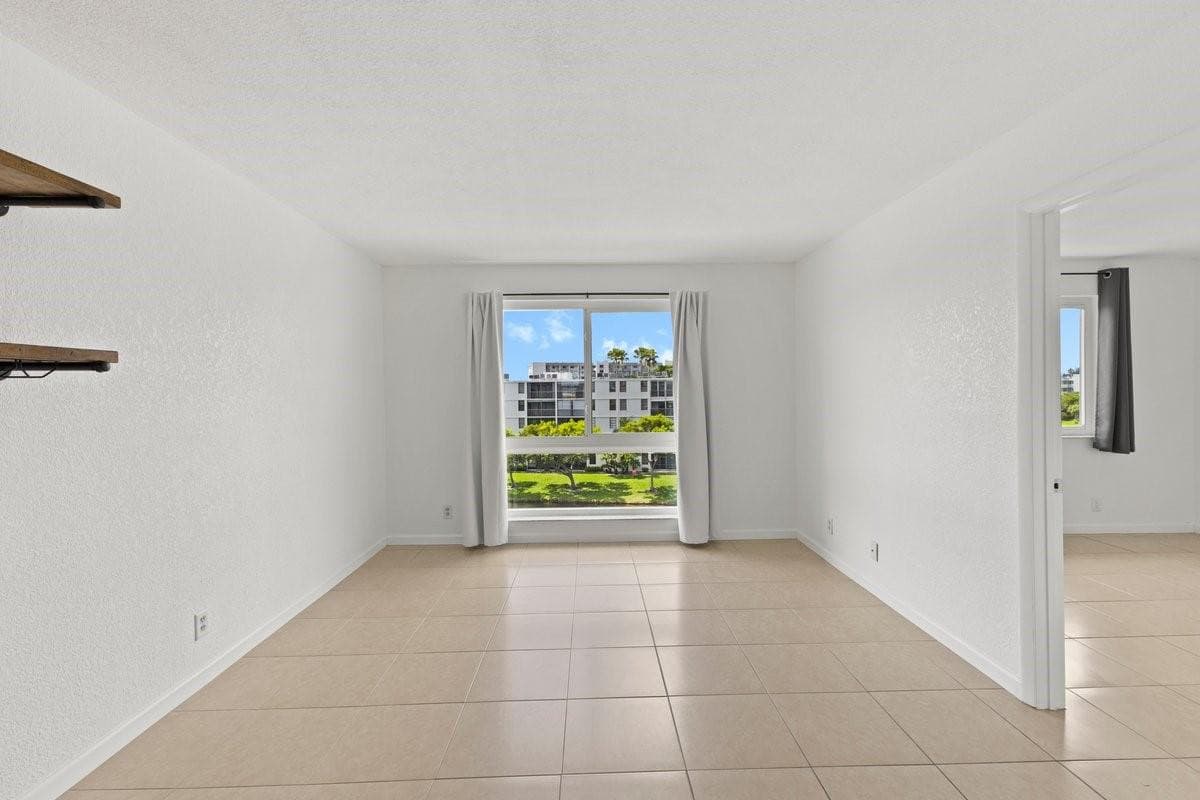 2106 S Cypress Bend Drive 506, Pompano Beach, FL 33069 — photo 11 of 32