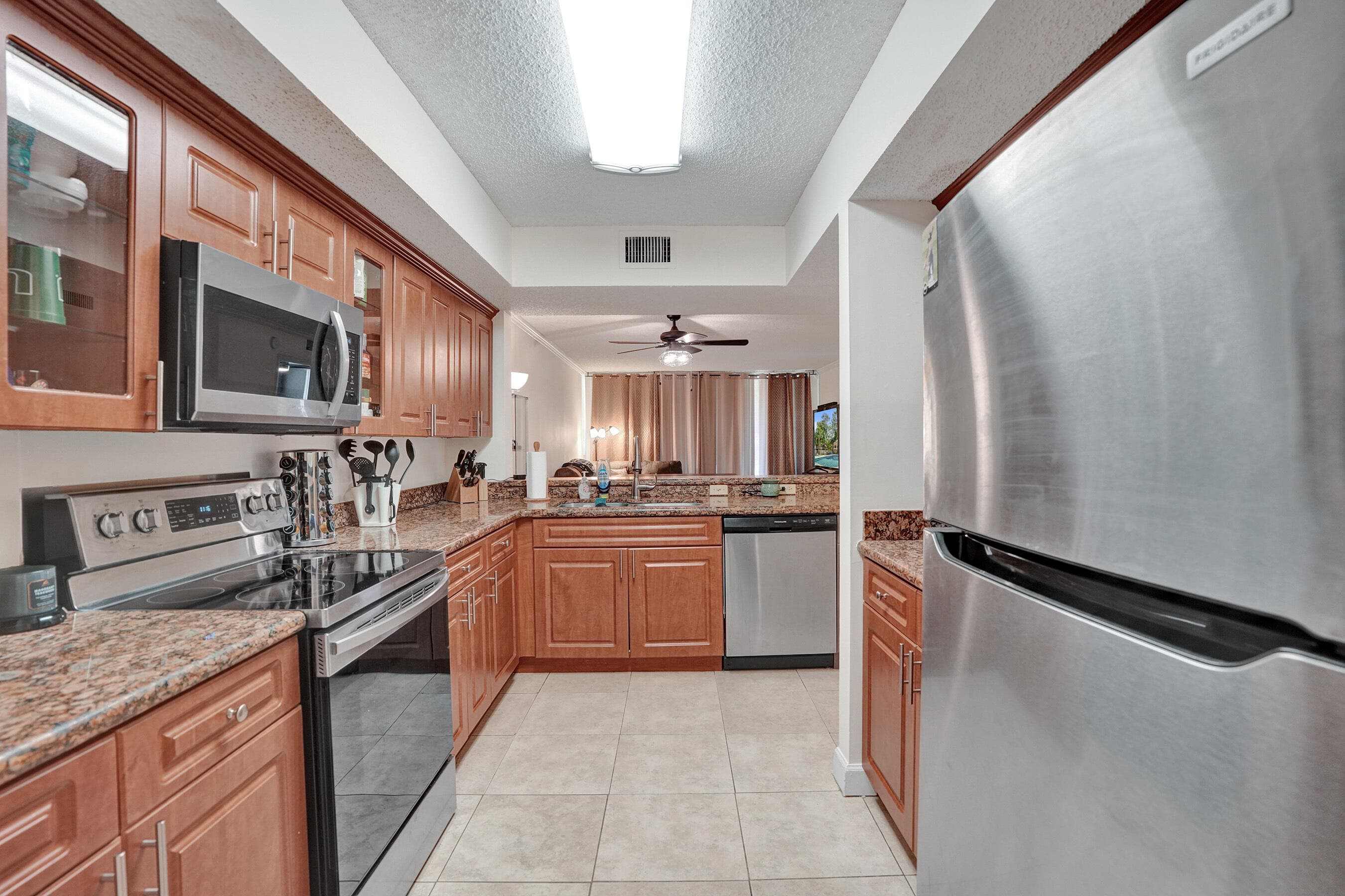 8266 NW 24th Street 8266, Coral Springs, FL 33065 — photo 1 of 39