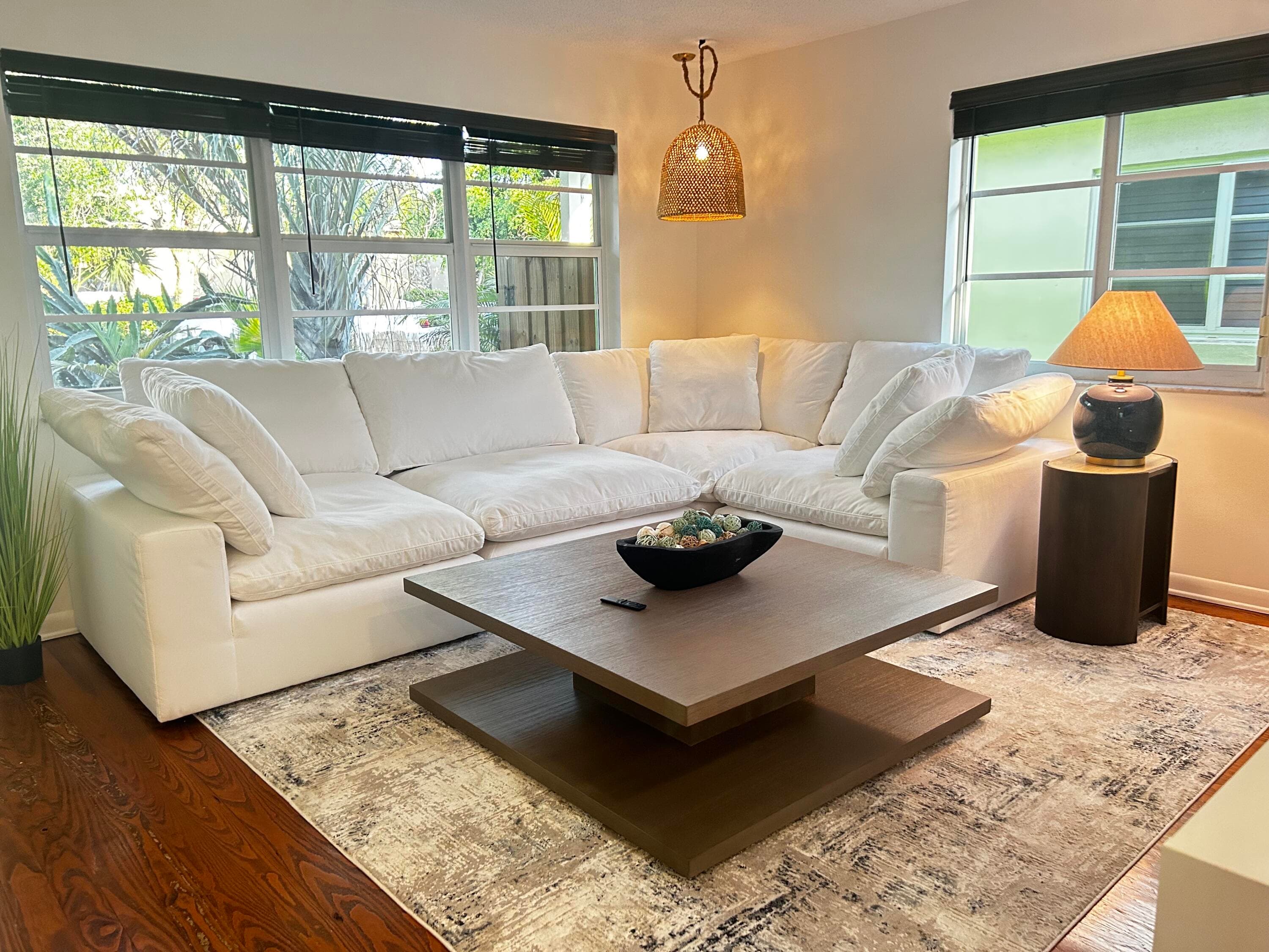 408 N J Street, Lake Worth Beach, FL 33460 — photo 3 of 6