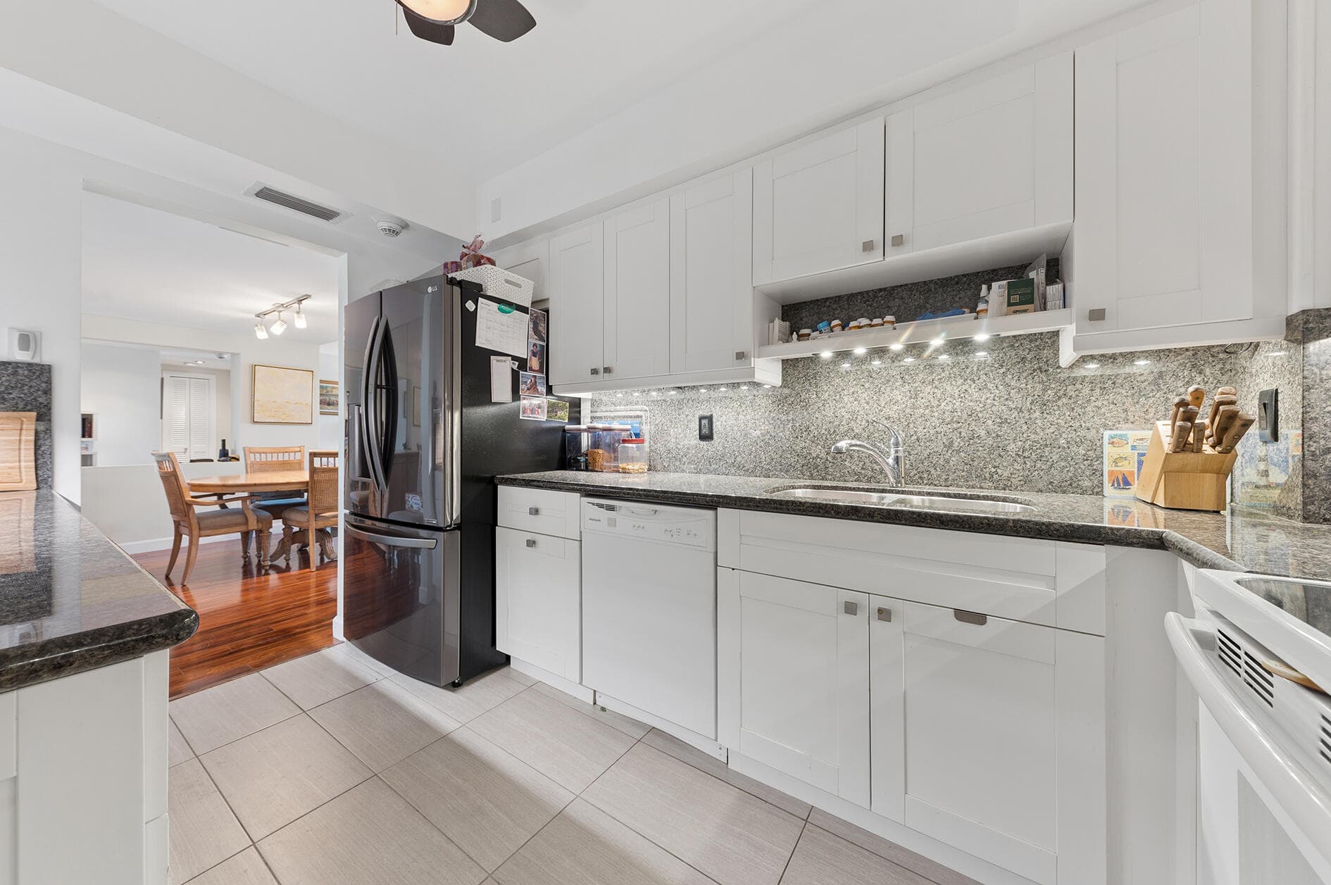 555 SE 6th Avenue 3d, Delray Beach, FL 33483 — photo 7 of 22