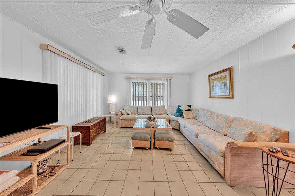252 NW 53rd Court, Deerfield Beach, FL 33064 — photo 12 of 46