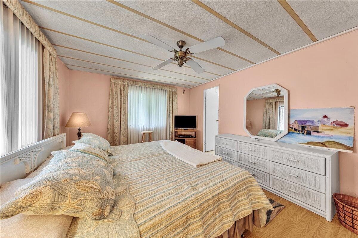 252 NW 53rd Court, Deerfield Beach, FL 33064 — photo 24 of 46
