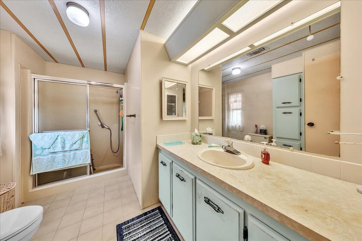 252 NW 53rd Court, Deerfield Beach, FL 33064 — photo 27 of 46
