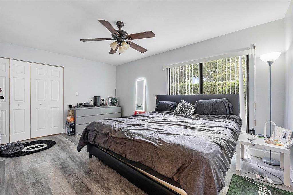 301 N Pine Island Road 107, Plantation, FL 33324 — photo 3 of 28
