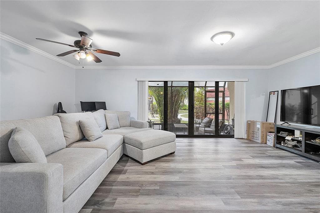 301 N Pine Island Road 107, Plantation, FL 33324 — photo 22 of 28