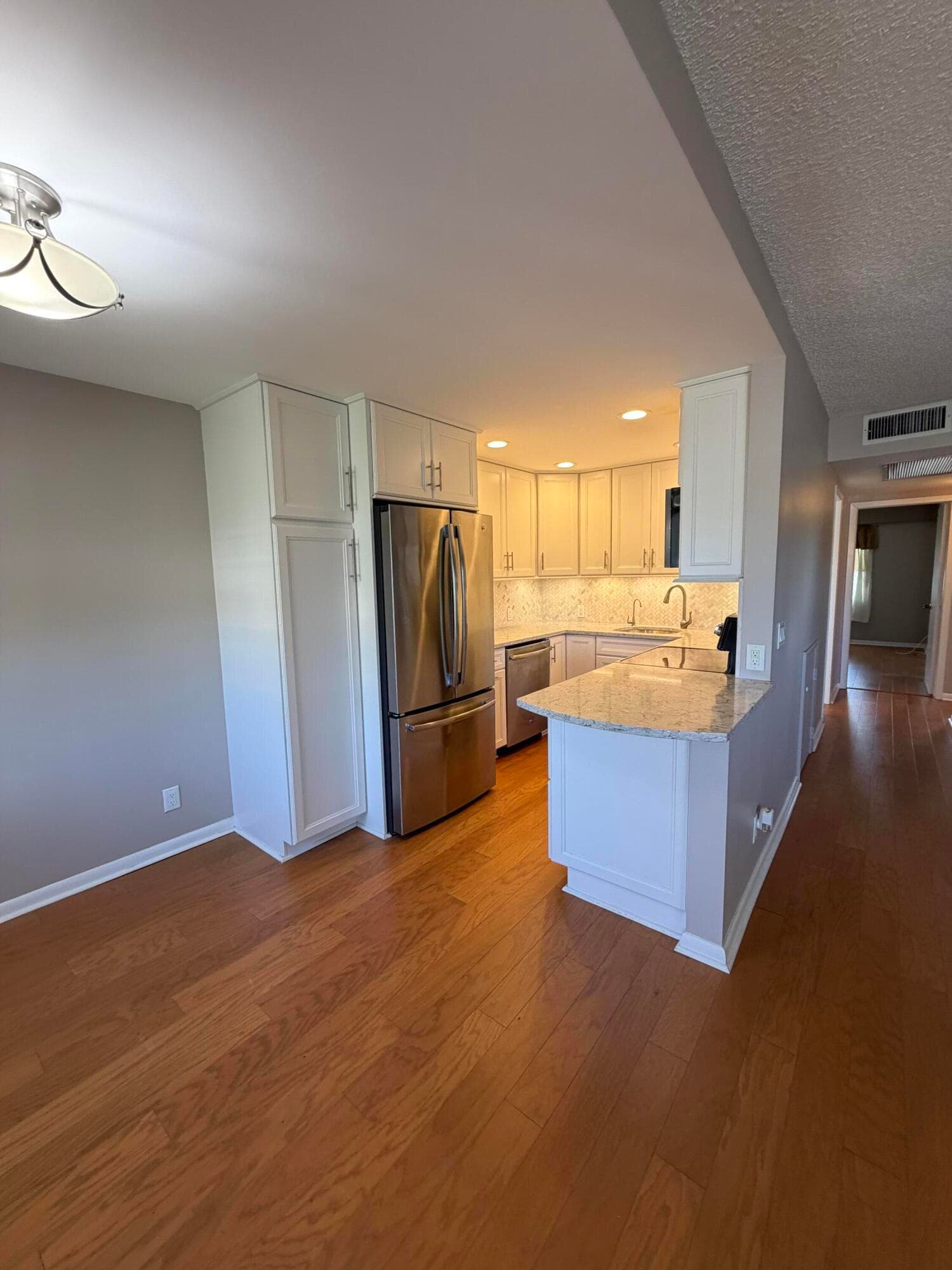 166 Dorset D, Boca Raton, FL 33434 — photo 5 of 23