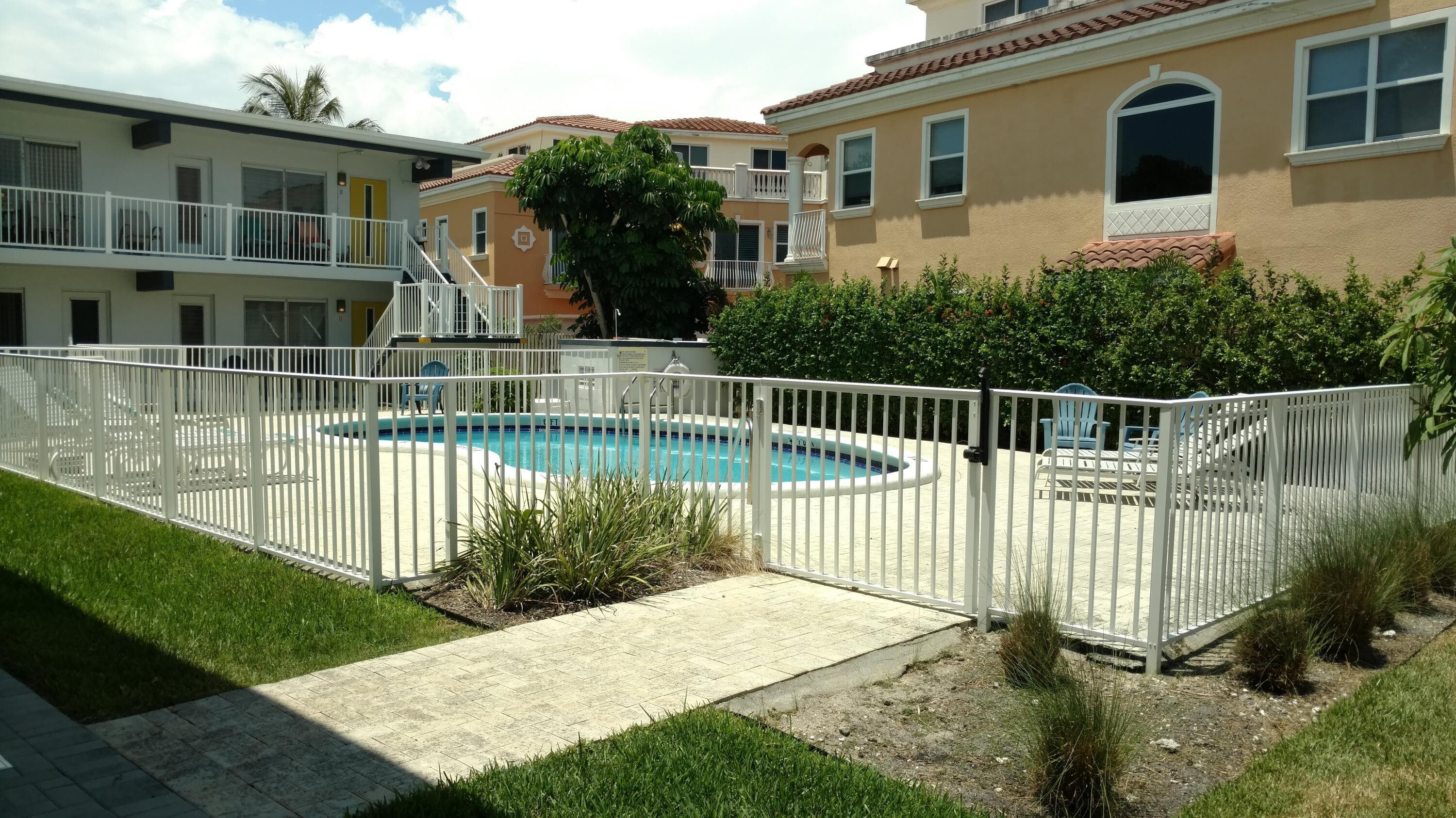 1354 Bayview Drive E, Fort Lauderdale, FL 33304 — photo 16 of 20