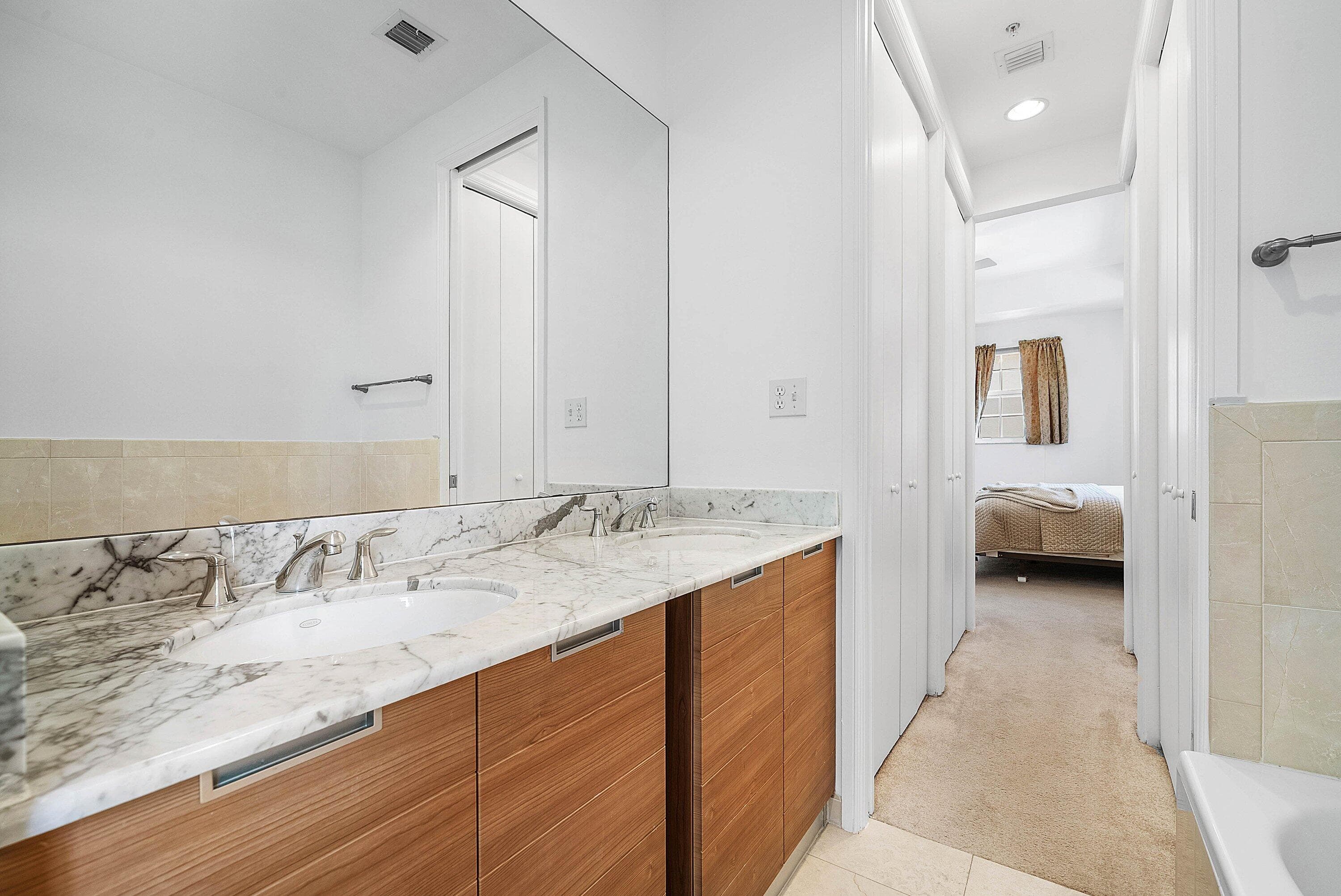150 NE 6th Avenue P, Delray Beach, FL 33483 — photo 21 of 50