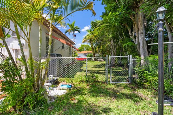 54 NE 103rd Street, Miami Shores, FL 33138 — photo 32 of 40