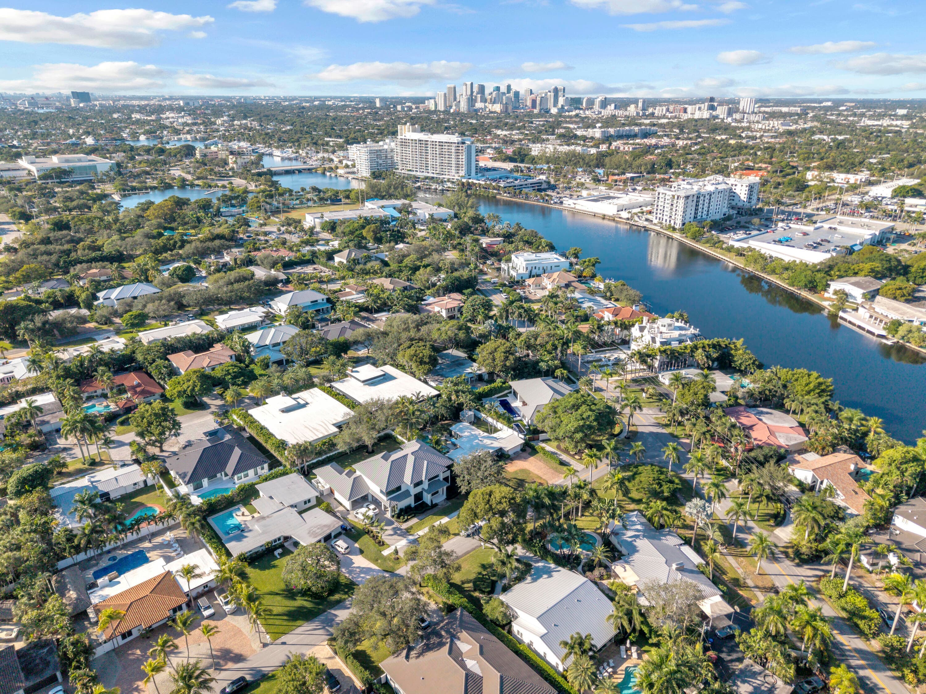 2401 NE 13th Street, Fort Lauderdale, FL 33304 — photo 4 of 74