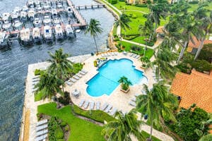 140 Yacht Club Way 107, Hypoluxo, FL 33462 — photo 21 of 34