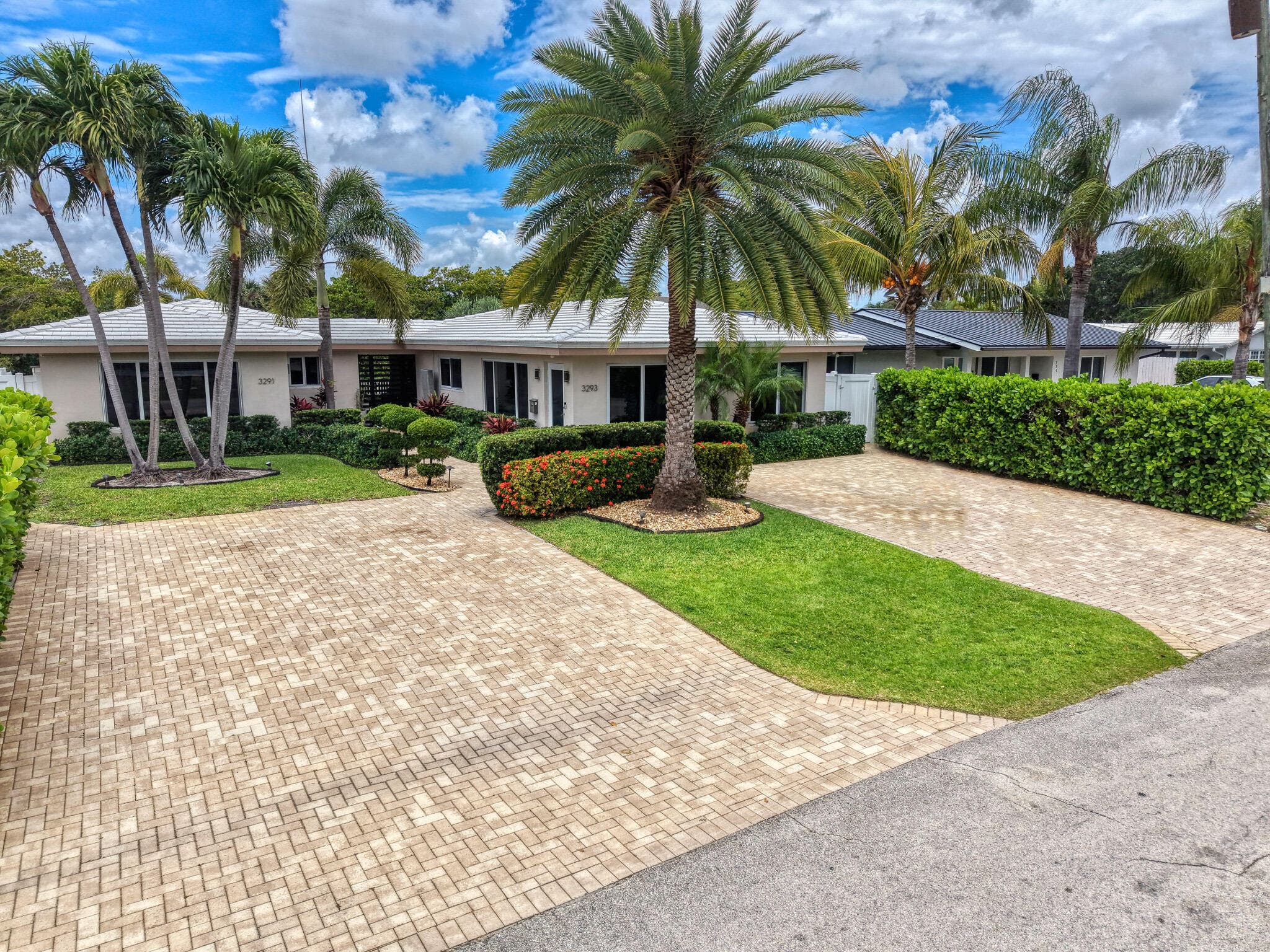 3291-3293 NE 18th Terrace 1-2, Oakland Park, FL 33306 — photo 5 of 80