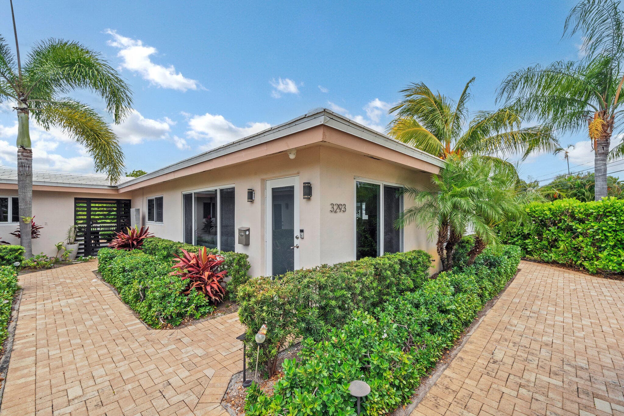 3291-3293 NE 18th Terrace 1-2, Oakland Park, FL 33306 — photo 6 of 80