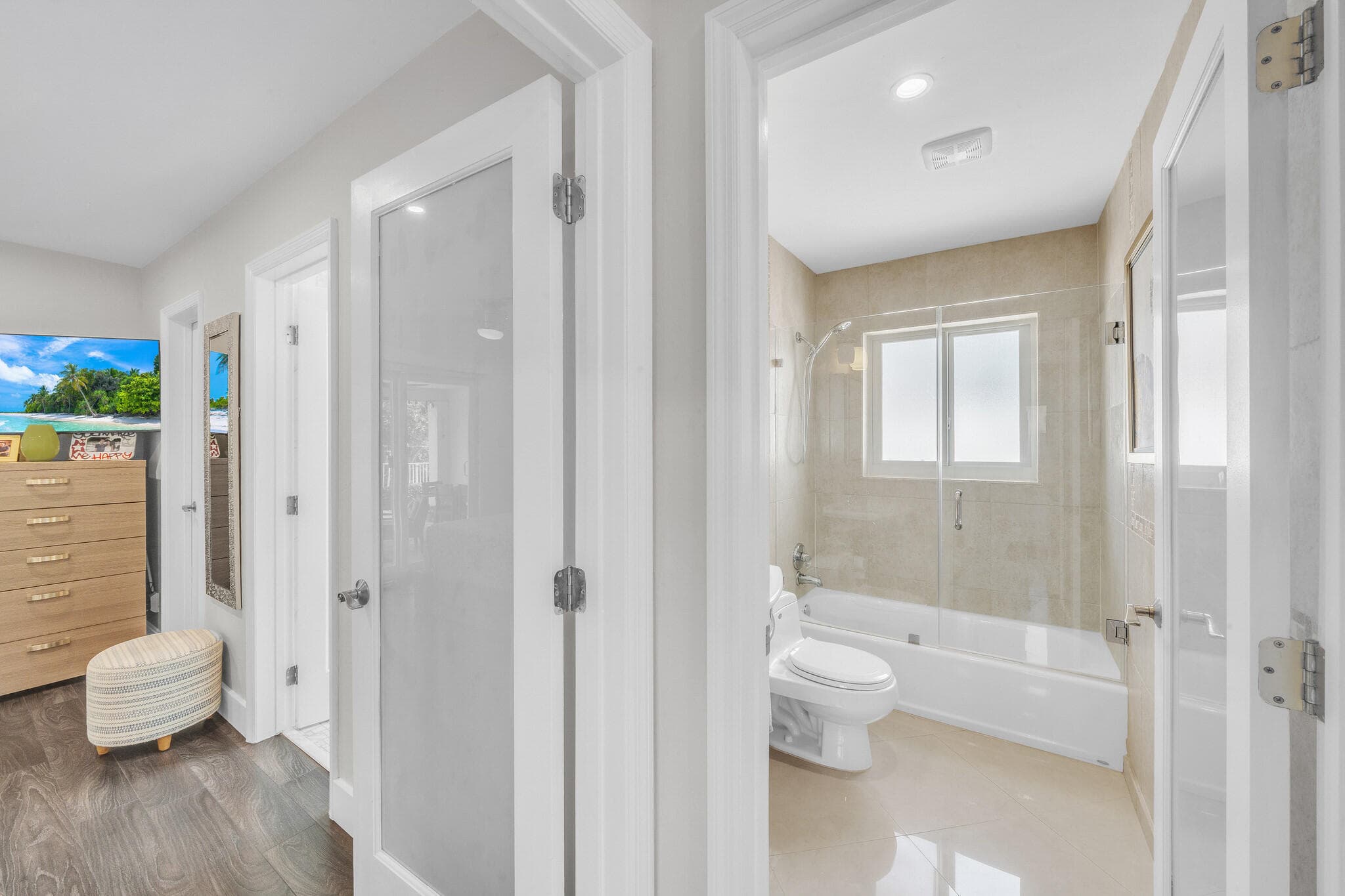 3291-3293 NE 18th Terrace 1-2, Oakland Park, FL 33306 — photo 18 of 80