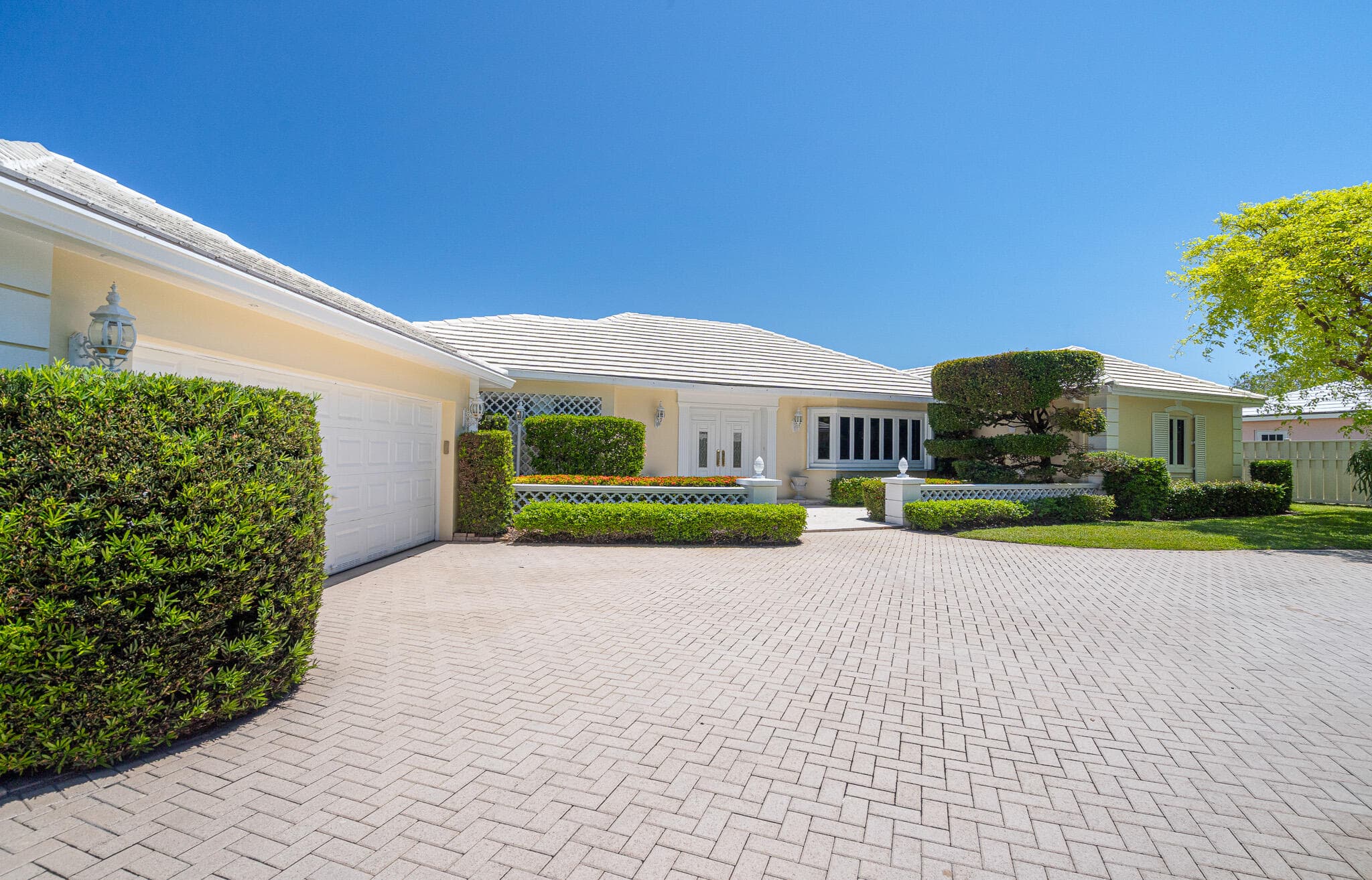 57 Cayuga Road, Sea Ranch Lakes, FL 33308 — photo