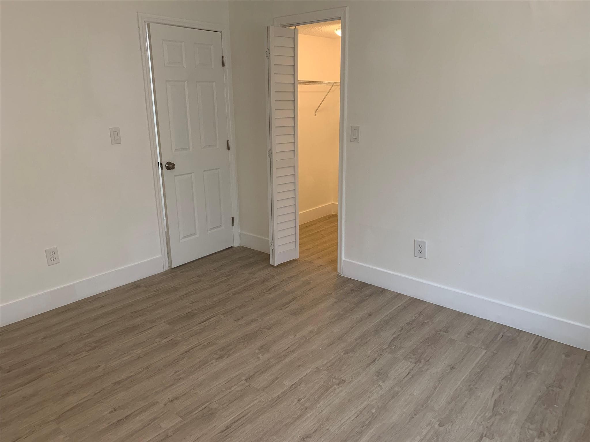 4121 Stirling Road 401, Dania Beach, FL 33314 — photo 7 of 8