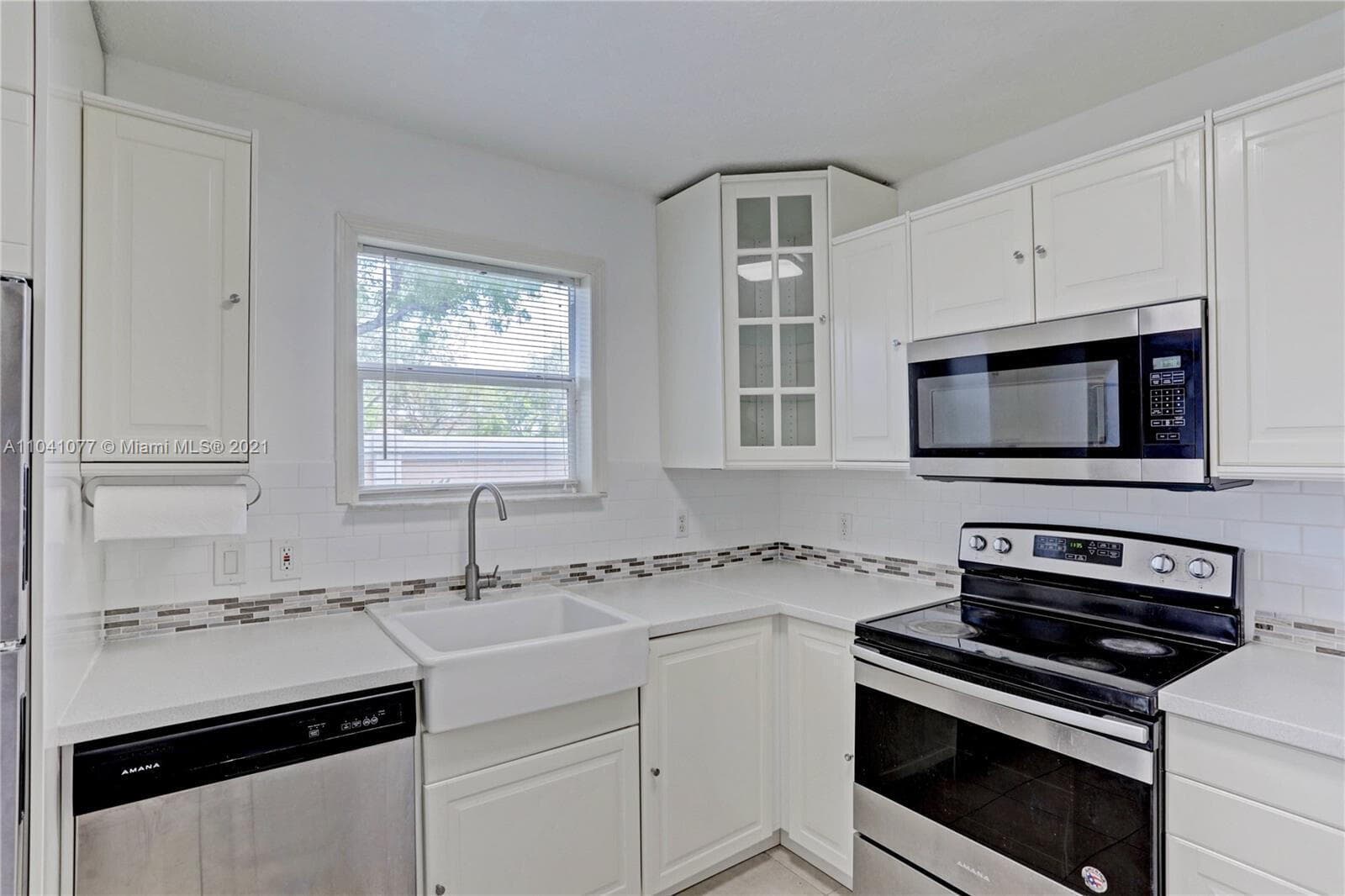 3810 N Jog Road 106, West Palm Beach, FL 33411 — photo 1 of 13