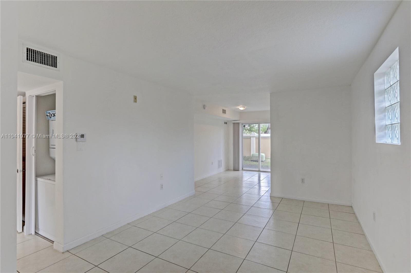 3810 N Jog Road 106, West Palm Beach, FL 33411 — photo 6 of 13