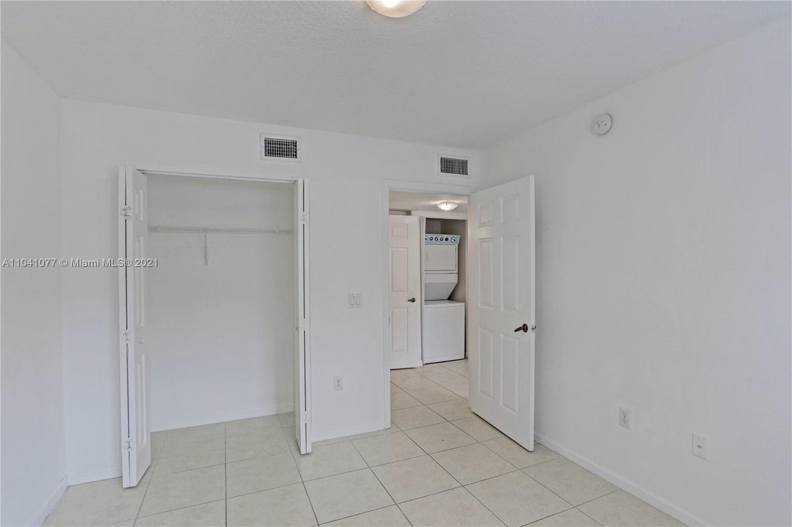 3810 N Jog Road 106, West Palm Beach, FL 33411 — photo 9 of 13