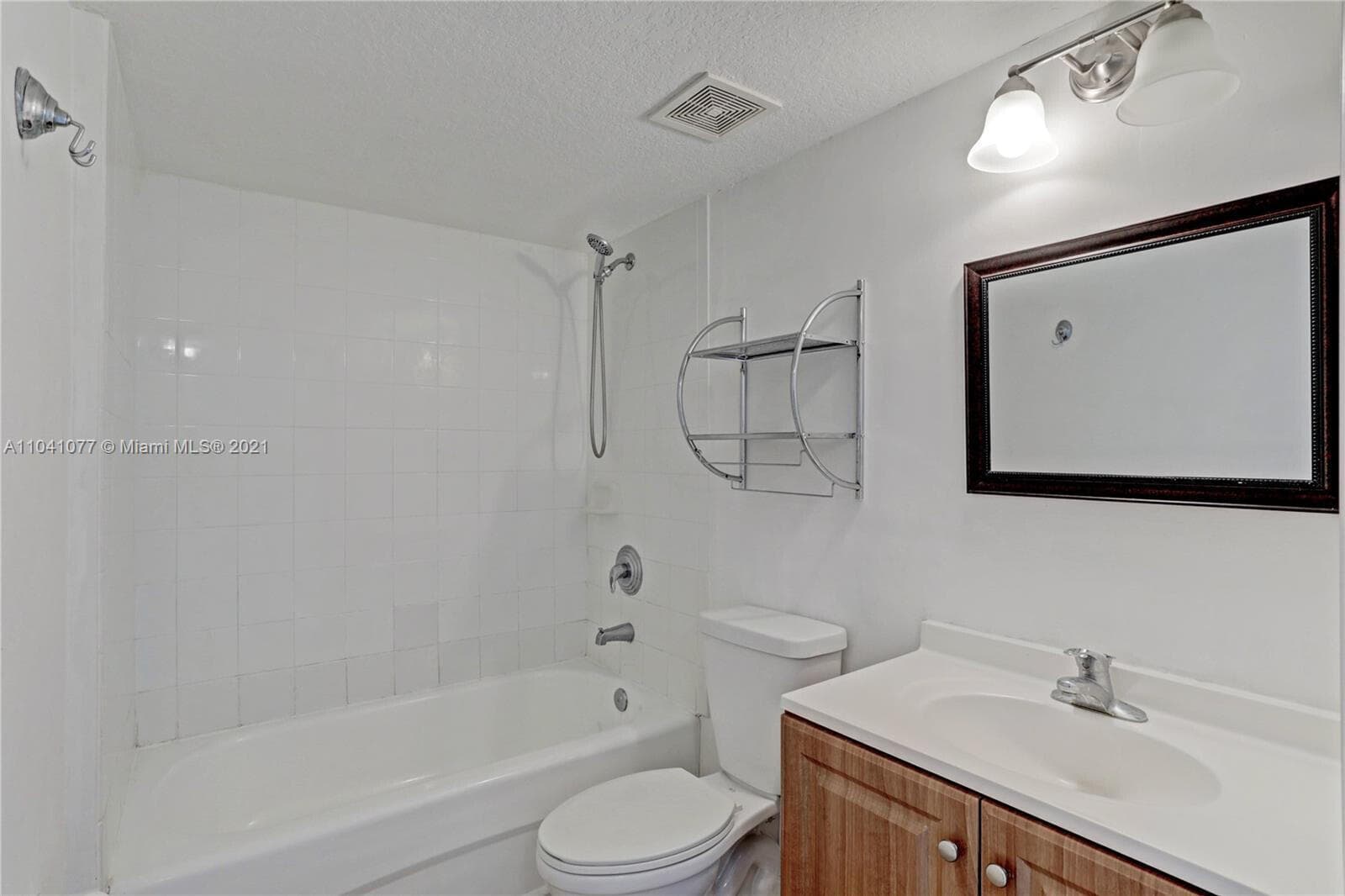 3810 N Jog Road 106, West Palm Beach, FL 33411 — photo 10 of 13