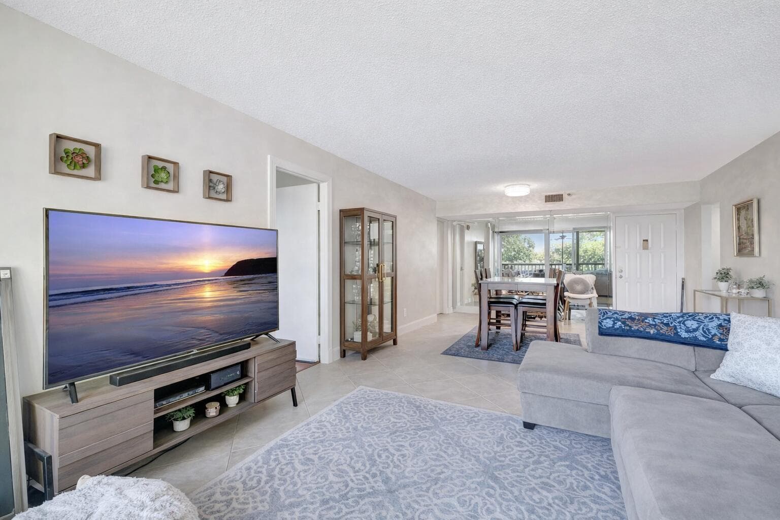 5260 NW 2nd Avenue 307, Boca Raton, FL 33487 — photo 4 of 22