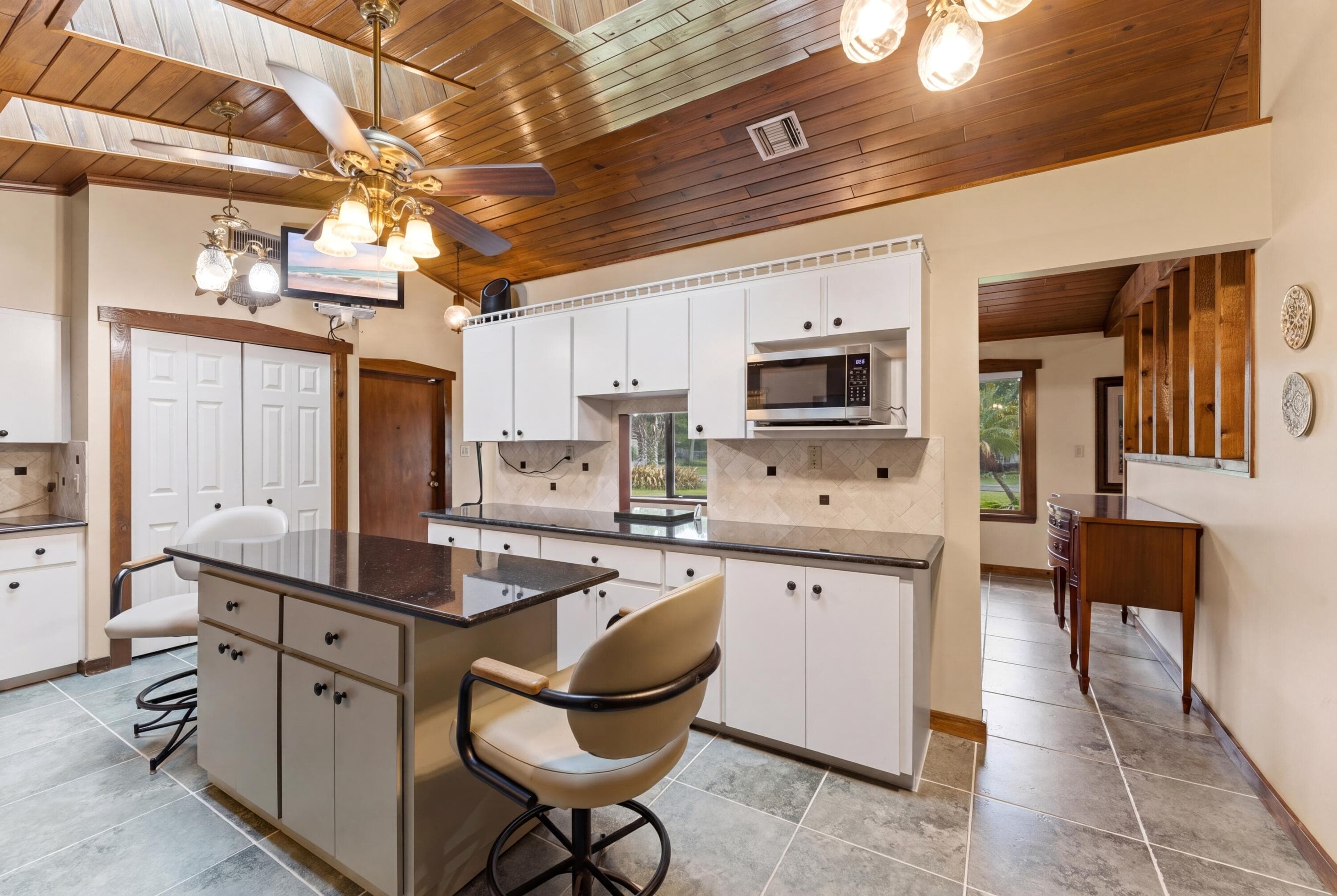 800 Ulrich Road, Fort Pierce, FL 34982 — photo 9 of 50