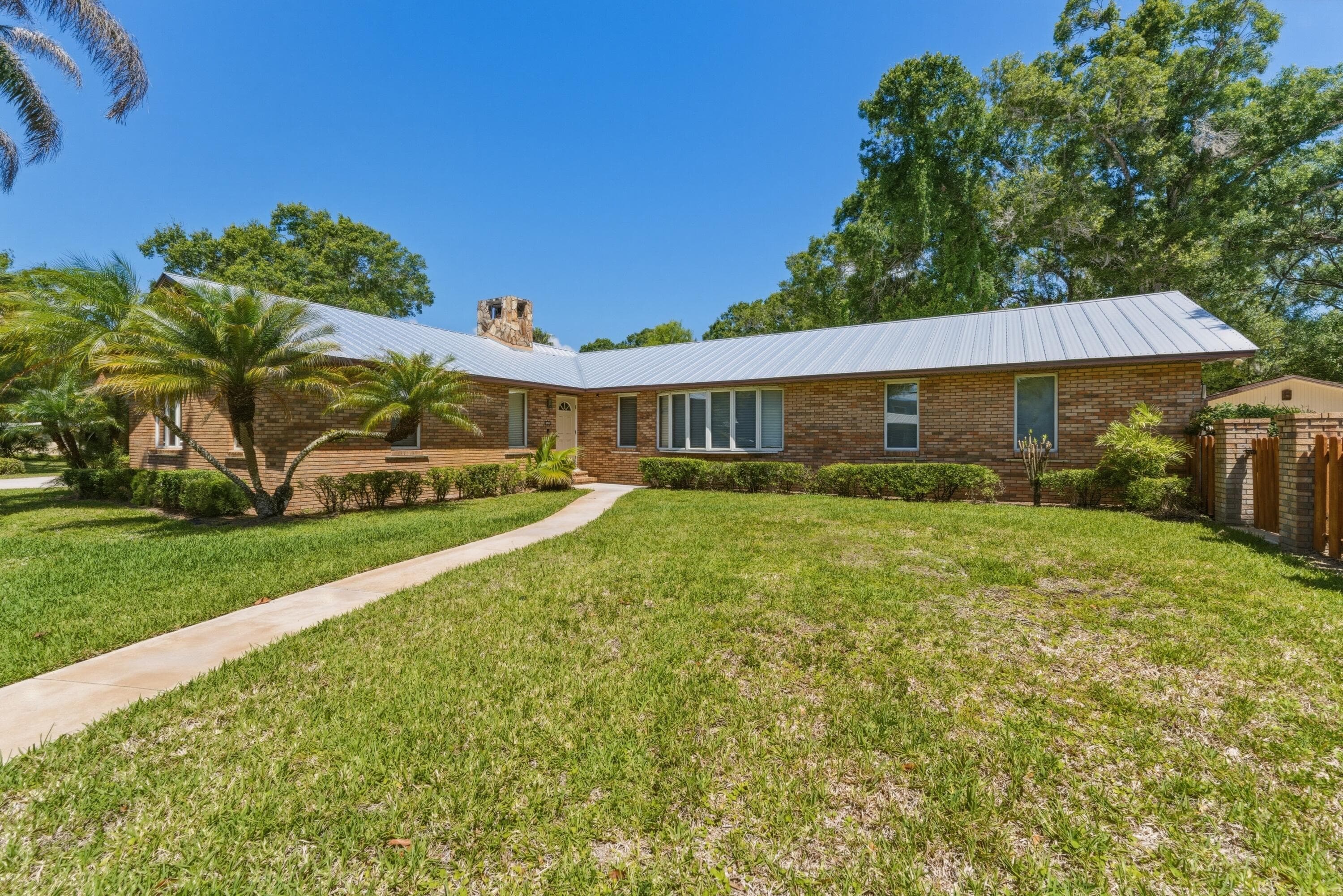 800 Ulrich Road, Fort Pierce, FL 34982 — photo 4 of 50