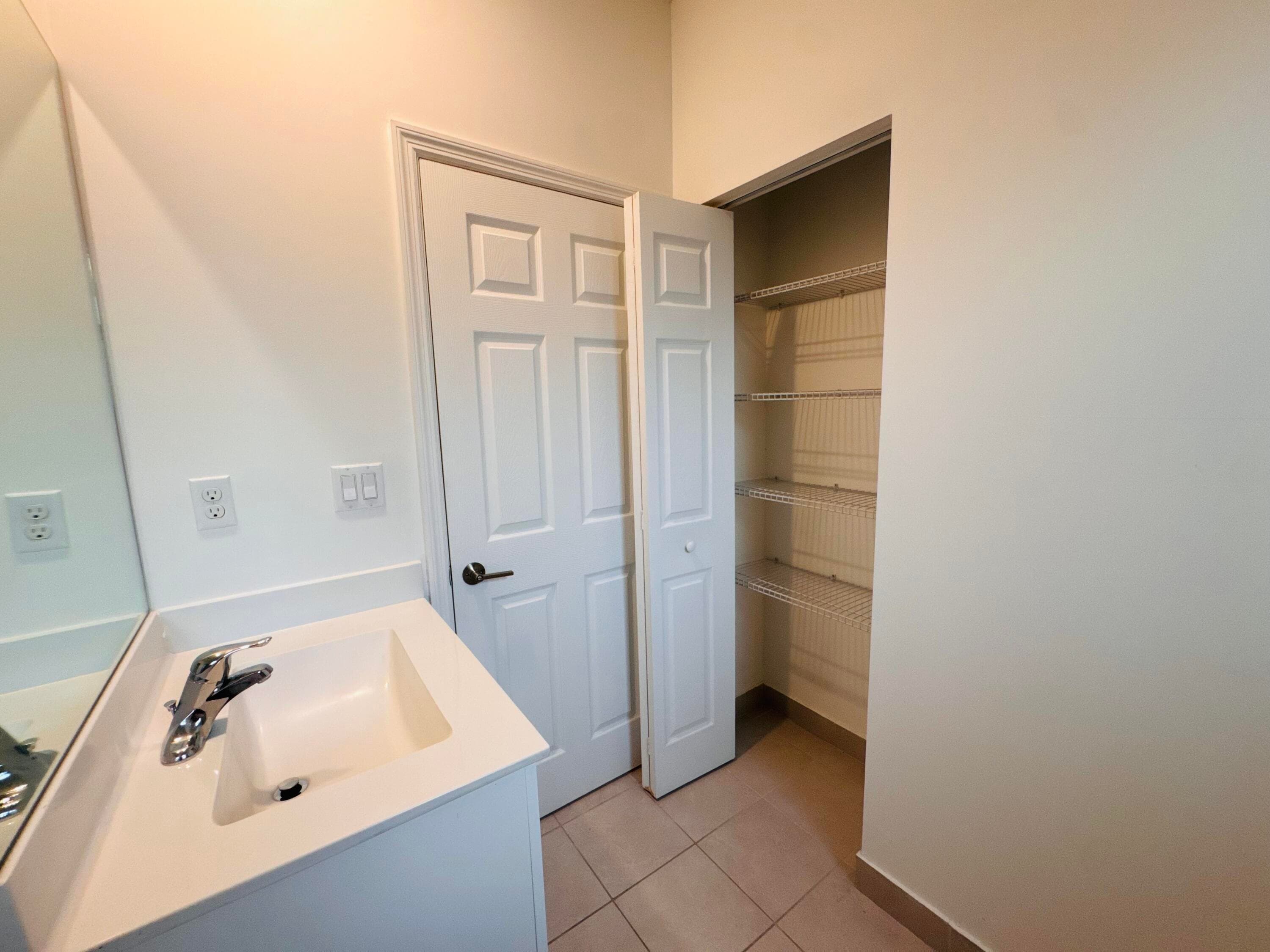 1606 SW 28th Court, Fort Lauderdale, FL 33315 — photo 24 of 31