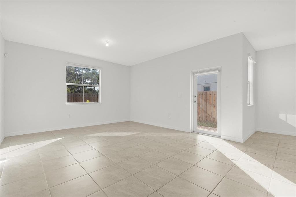 2441 NW 131st Circle 2441, Miami, FL 33167 — photo 10 of 23