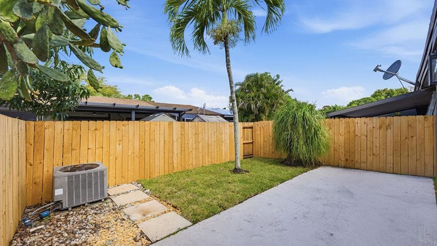 2260 Plum Court, Pembroke Pines, FL 33026 — photo 28 of 33