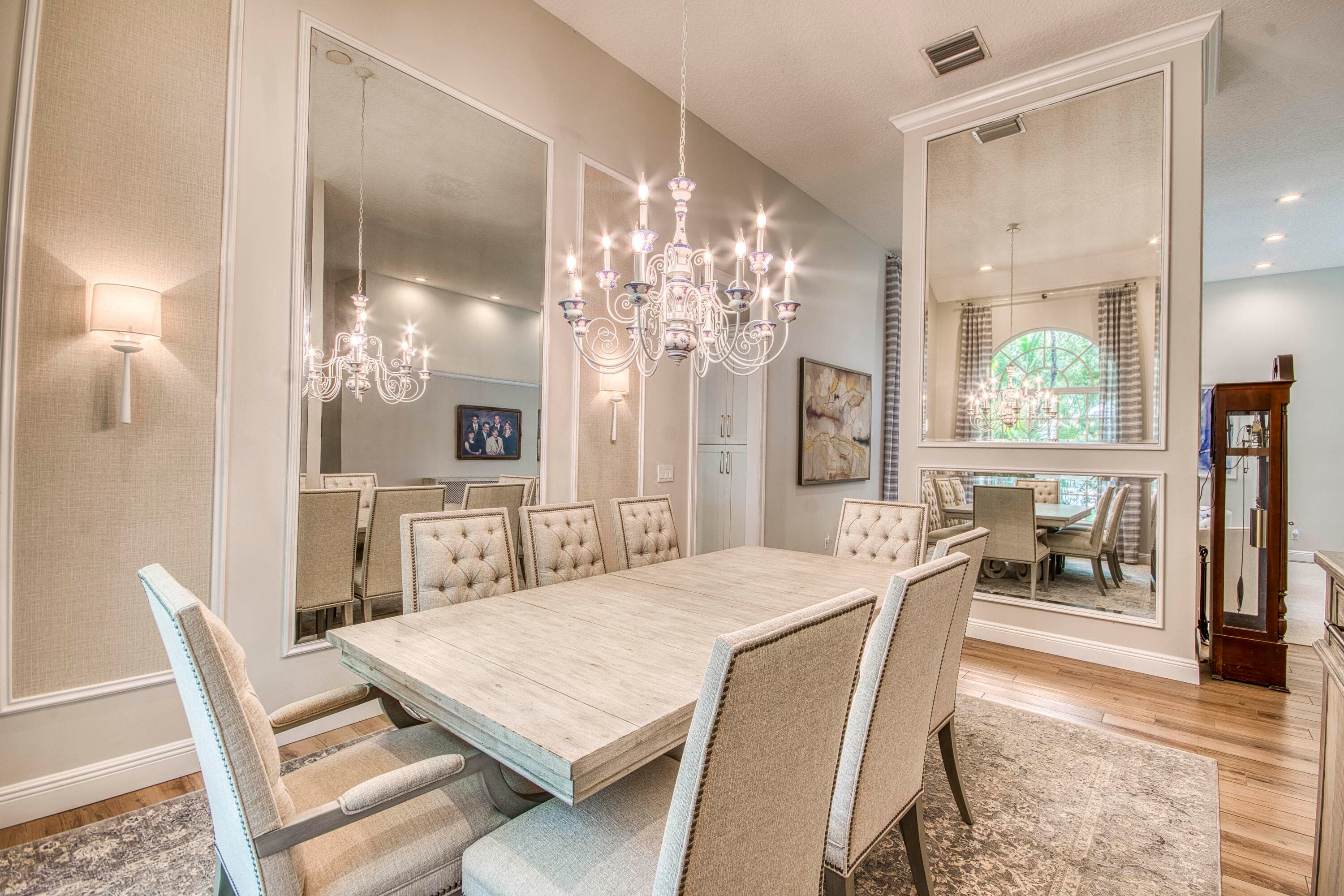 185 Thornton Drive, Palm Beach Gardens, FL 33418 — photo 12 of 54