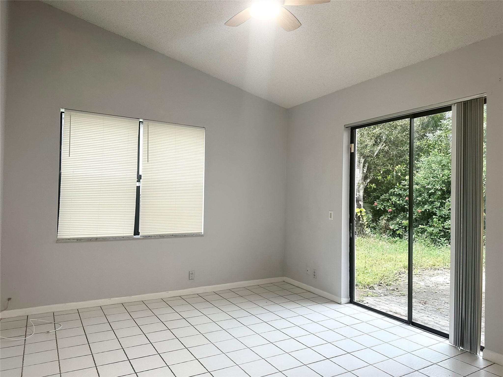10461 NW 12th Court, Plantation, FL 33322 — photo 9 of 33