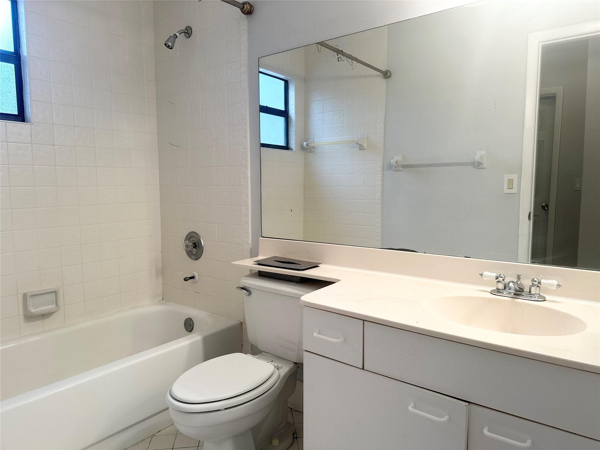 10461 NW 12th Court, Plantation, FL 33322 — photo 15 of 33