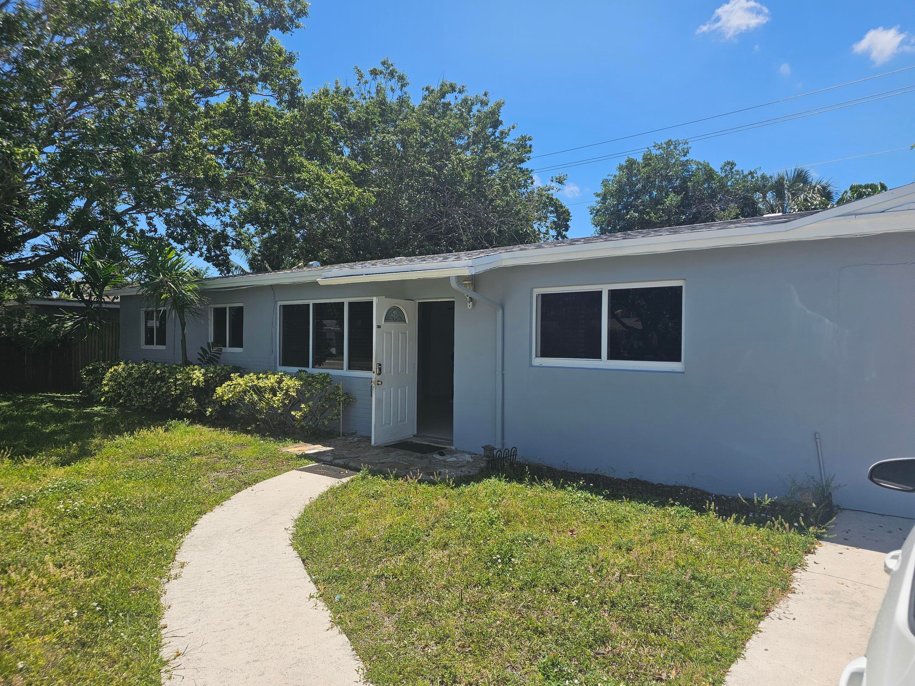 3340 SW 18th Street, Fort Lauderdale, FL 33312 — photo 2 of 21