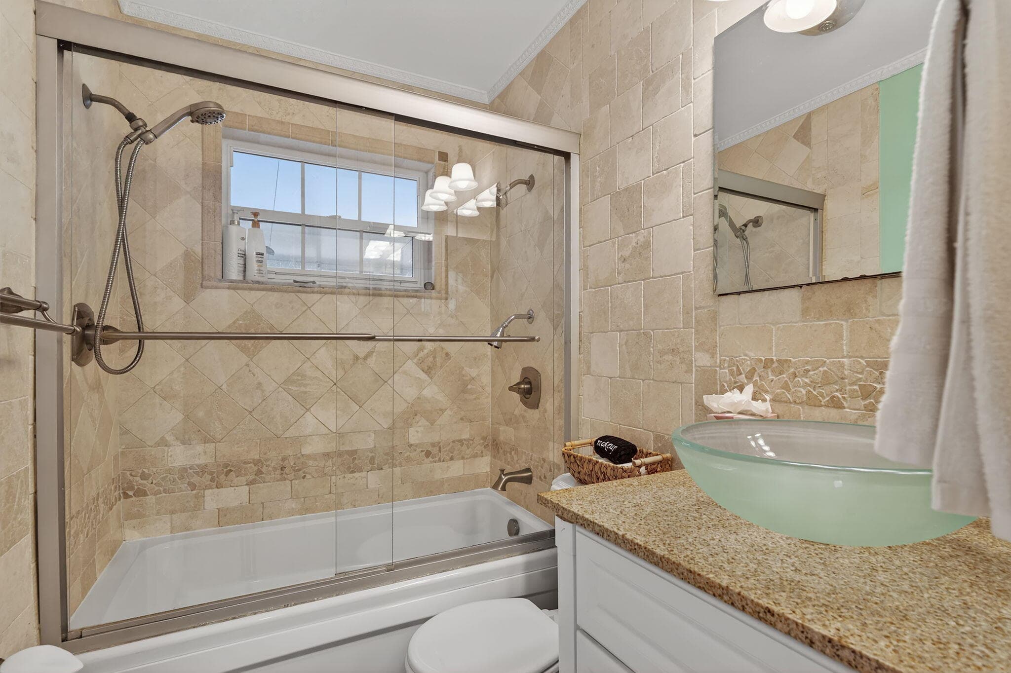 1123 SE 2nd Avenue, Deerfield Beach, FL 33441 — photo 23 of 44