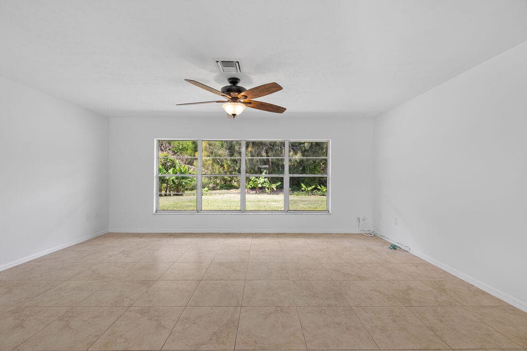 320 Chamberlain Boulevard, Fort Pierce, FL 34946 — photo 19 of 61
