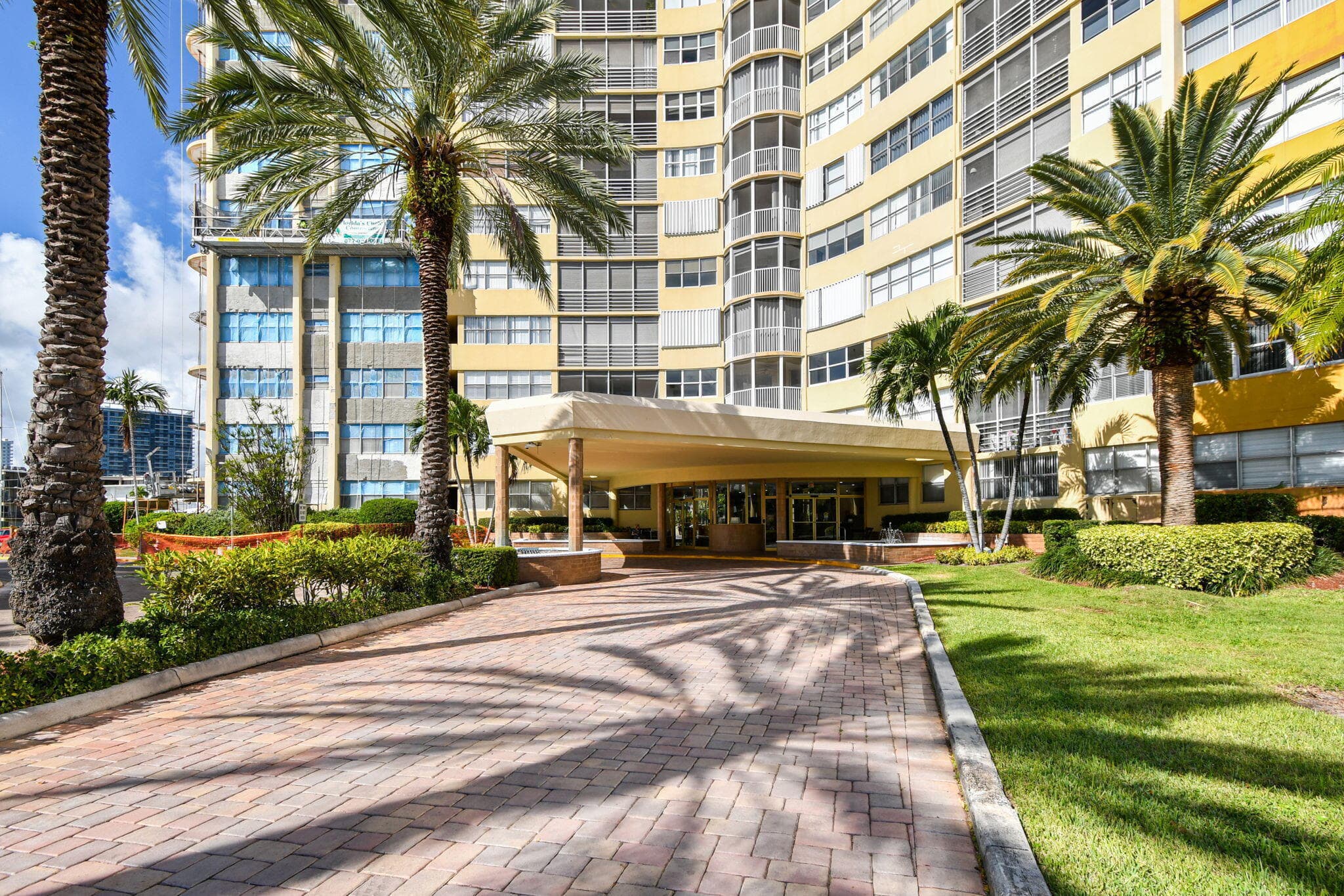 100 Golden Isles Drive 708, Hallandale Beach, FL 33009 — photo 25 of 30