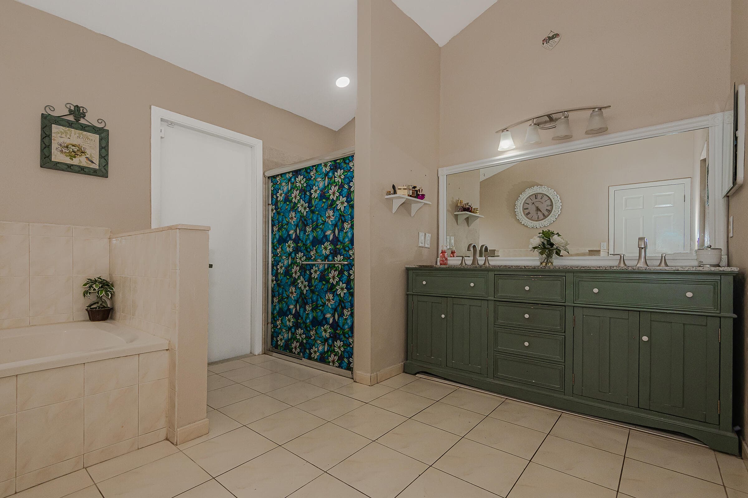 1091 NW 162nd Avenue, Pembroke Pines, FL 33028 — photo 32 of 39