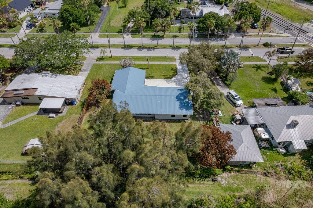 320 Chamberlain Boulevard, Fort Pierce, FL 34946 — photo 48 of 61