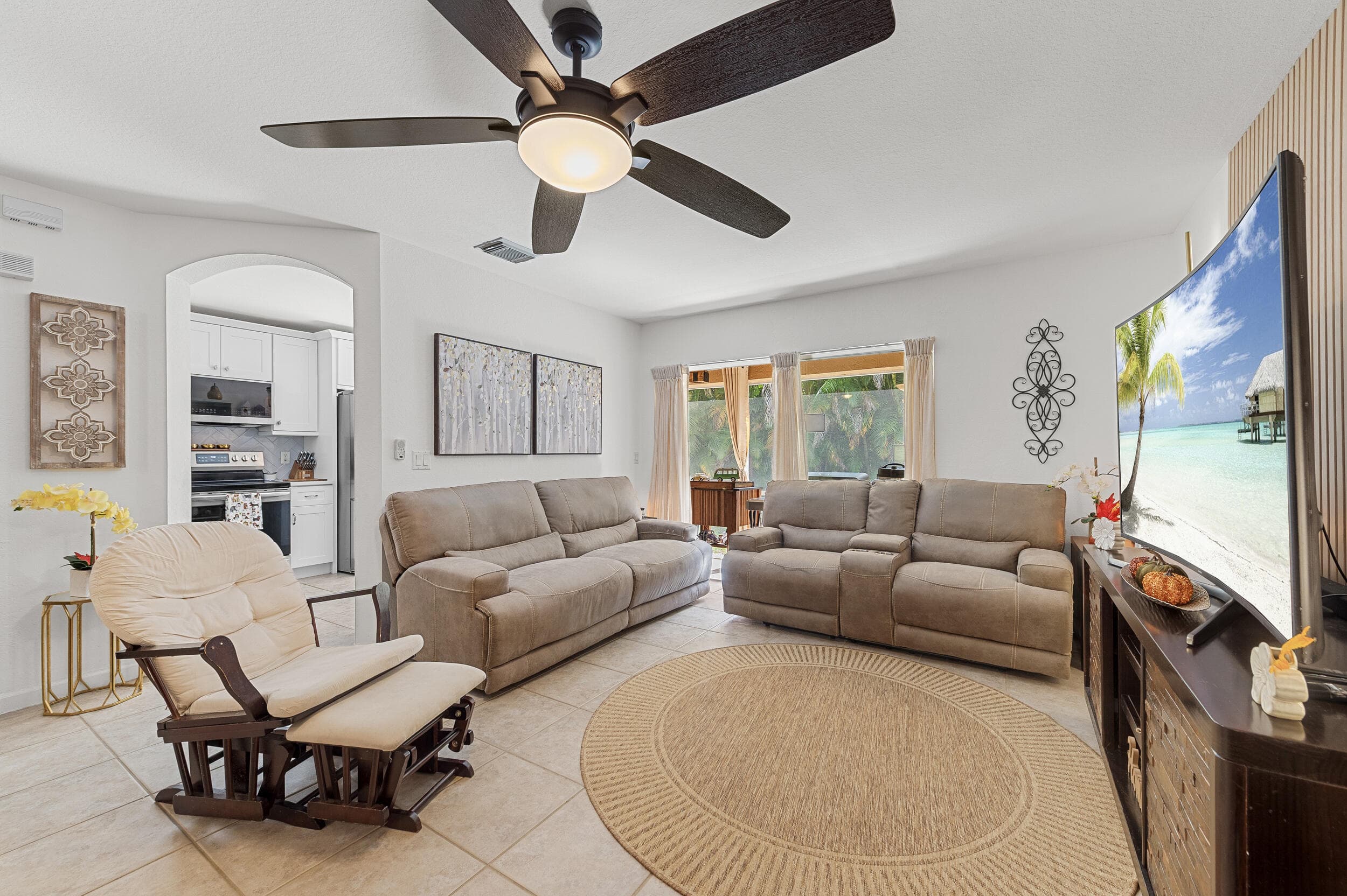 6148 Eaton Street, West Palm Beach, FL 33411 — photo 9 of 43