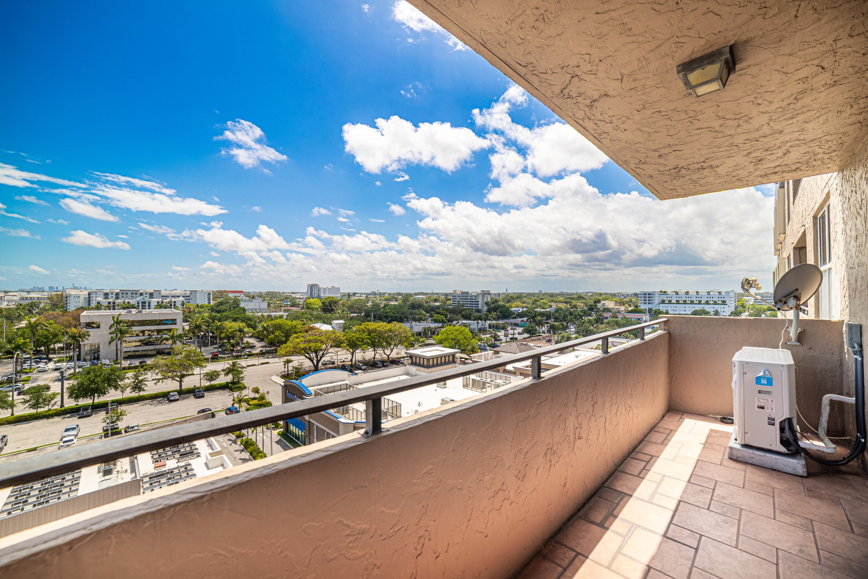 1625 SE 10th Avenue Unit 905, Fort Lauderdale, FL 33316 — photo 17 of 34