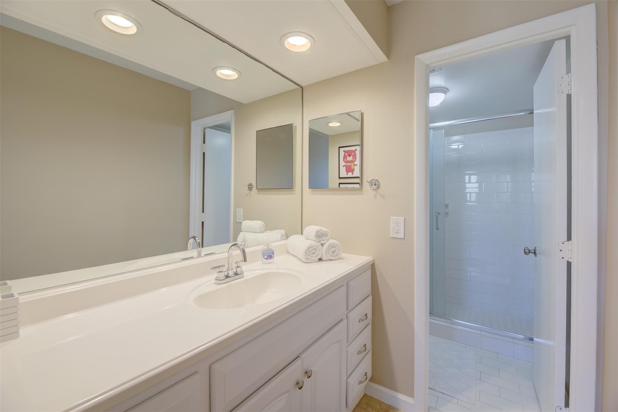 305 N Pompano Beach Boulevard 1403, Pompano Beach, FL 33062 — photo 20 of 56