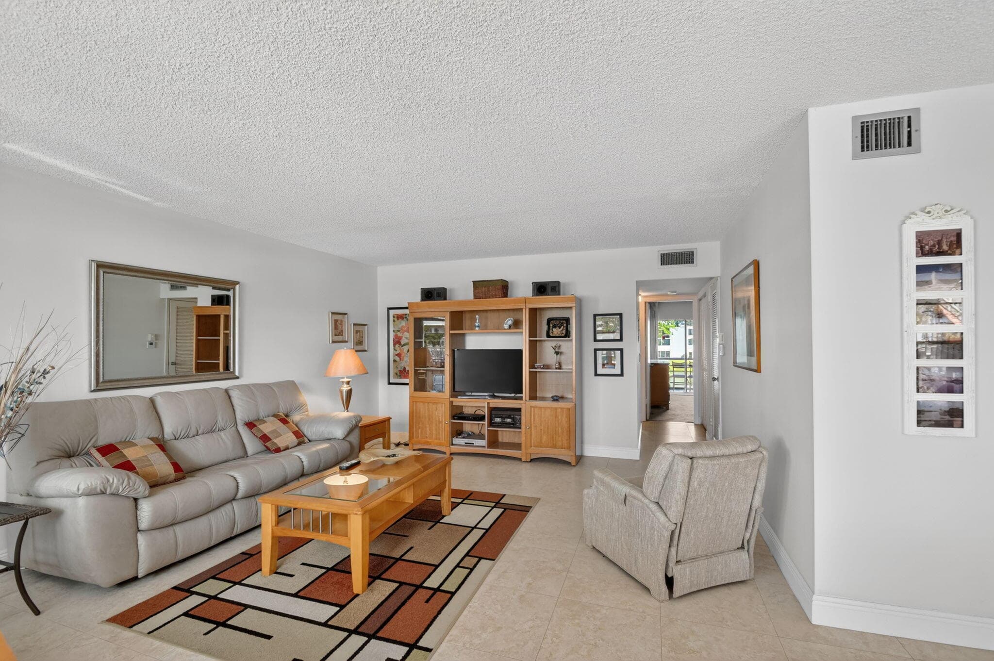 202 Wellington D, West Palm Beach, FL 33417 — photo 4 of 38